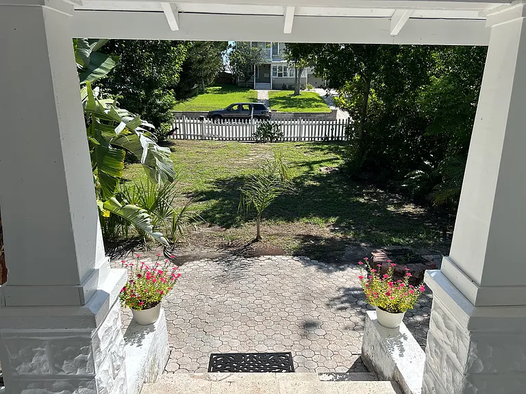 122 S Peninsula Dr — Photo 18