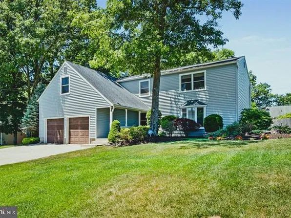 493 S Fir Ave, Absecon, NJ 08205