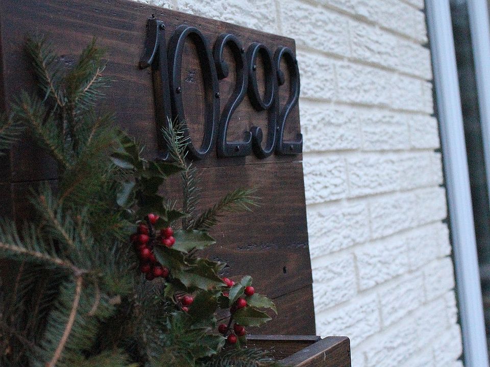1st image of 10292 Springwood Dr