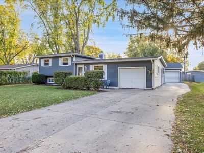 43 Hampton Rd, Montgomery, IL, 60538