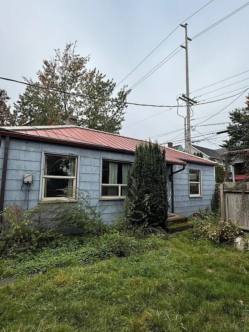 1211 High St — Photo 1