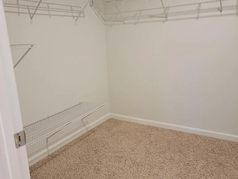 7540 Poplar Meadow Ln — Photo 16