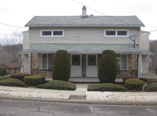 1067 W Main St, Nanticoke, PA 18634