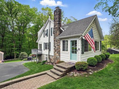6 Lakeside Drive, Yorktown Heights, NY, 10598
