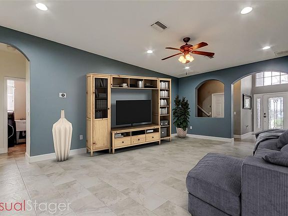 3rd image of 1418 Halapa Way