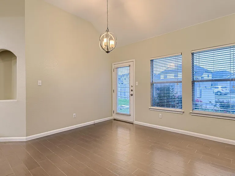 2858 Southampton Way #A — Photo 10