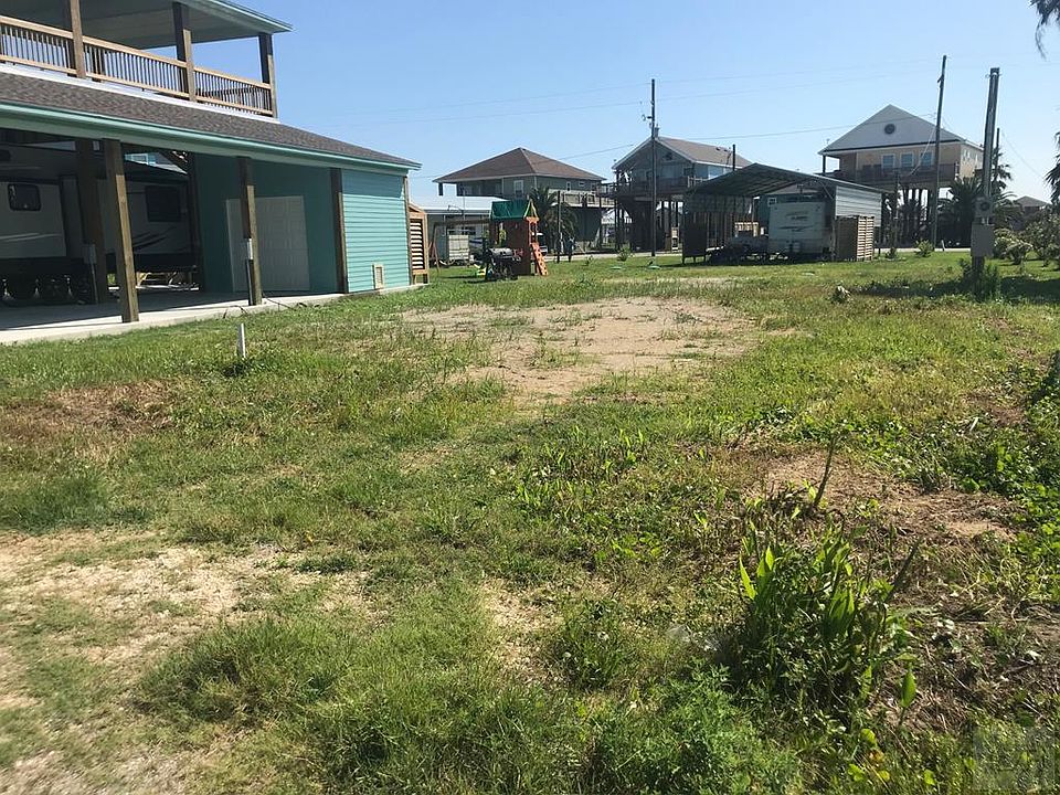 1st image of 955 Meynig Dr #17