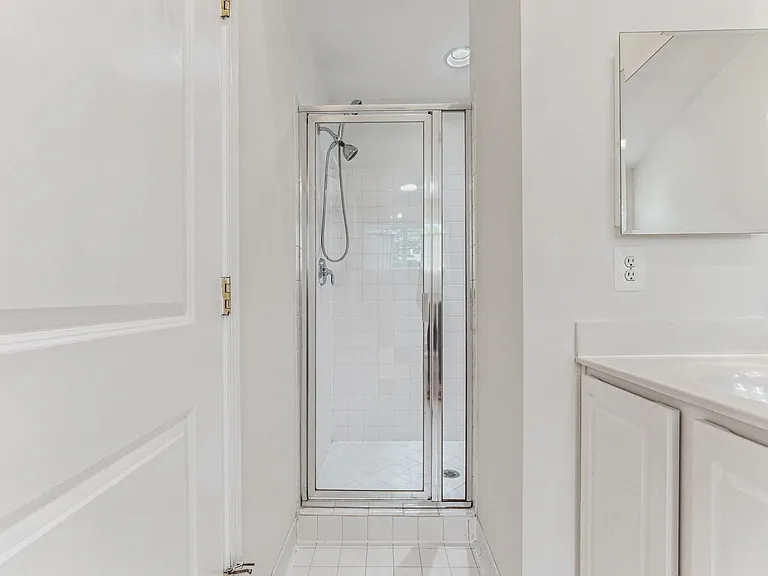 11896 Benton Lake Rd — Photo 22
