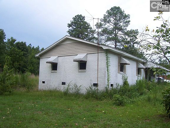 3rd image of 285 Green Acres Ln