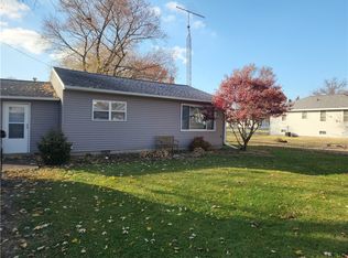 647 Wilson Ave, Neoga, IL 62447