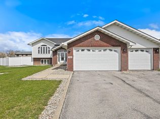 7540 W 92nd Ave, Crown Point, IN