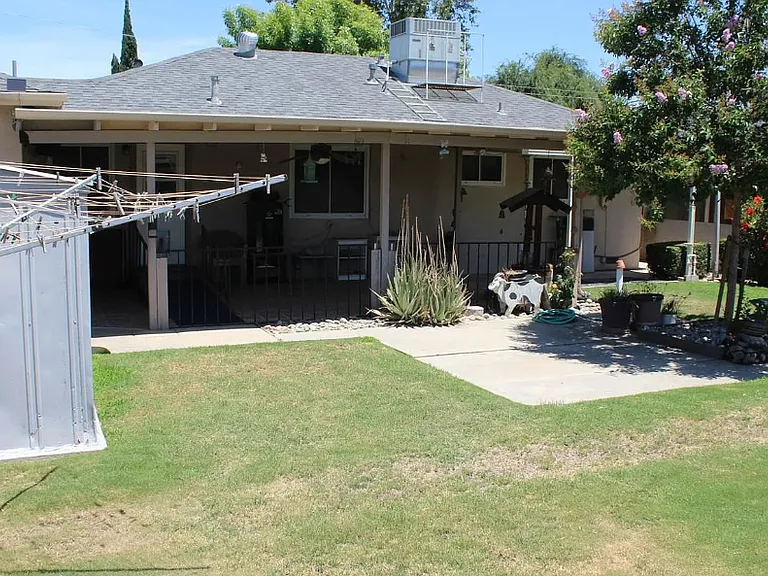 2107 Rose Marie Dr — Photo 18