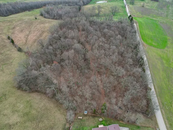 1350 County Rd N, Santa Claus, IN 47579