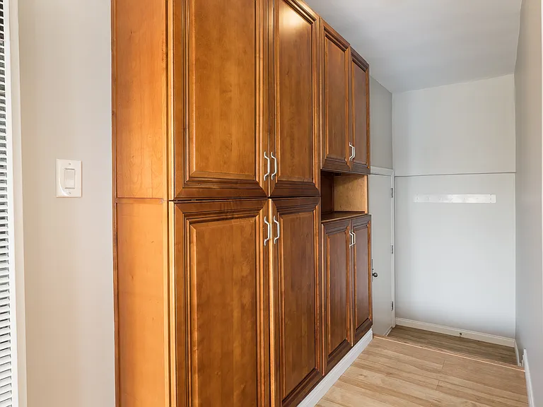 1744 Manhattan Ave #2 — Photo 14