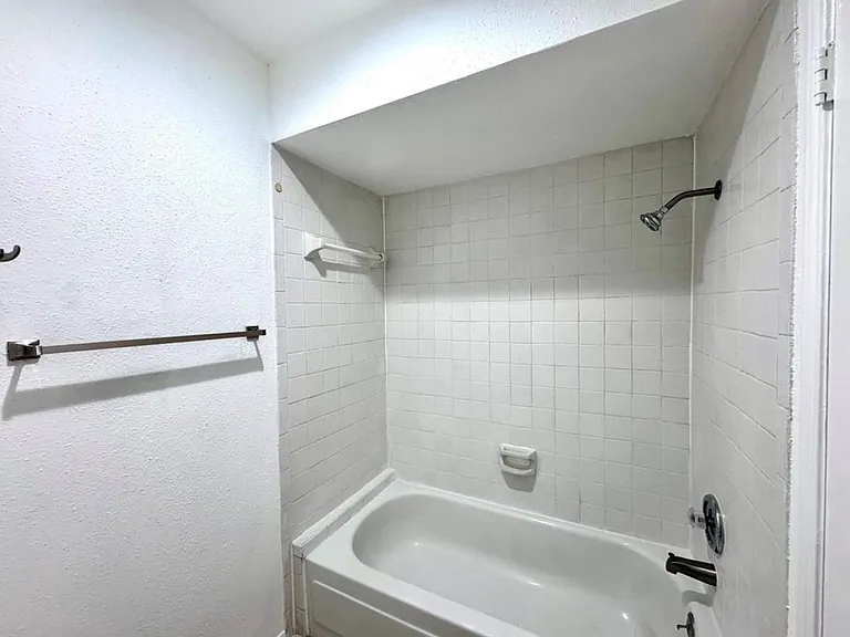 9901 Sharpcrest St #M6 — Photo 19