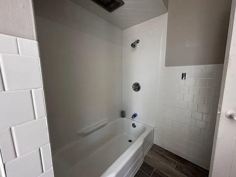 24A W High St #24A — Photo 4