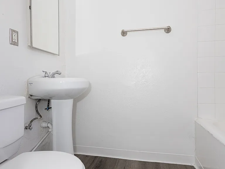 Berendo Lofts LLC — Photo 34