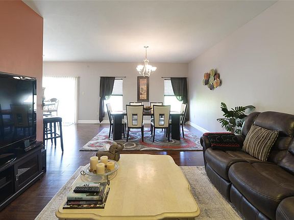 5th image of 133 Lindbergh Place Way