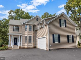 1316 Confederate Dr, Locust Grove, VA 22508