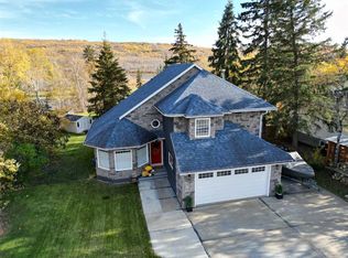 12809 W 92nd St, Peace River, AB T8S 1W8