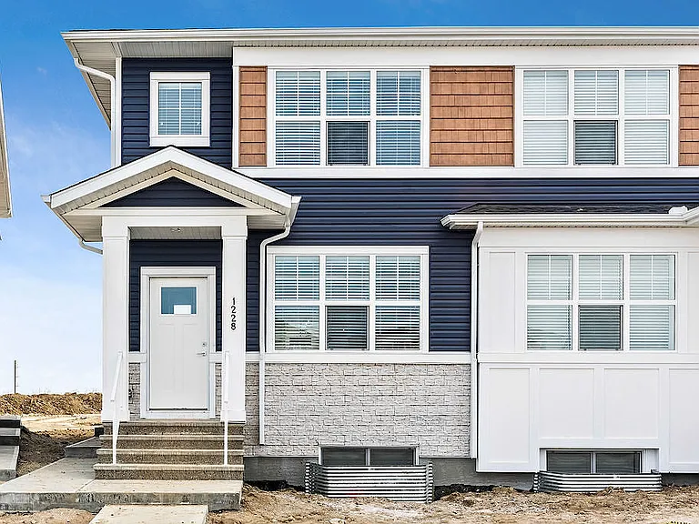 1228 Cornerstone Way NE #A — Photo 1