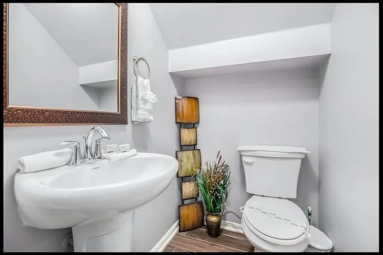 3505 Canfield St — Photo 9