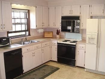 4th image of 5361 Achilles Dr