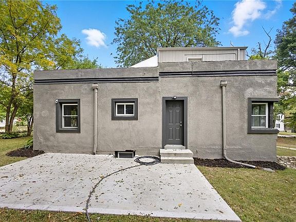 4th image of 7300 Brooklyn Ave
