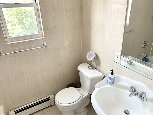 Rented by Corcoran | media 18