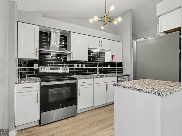 2317 Wilkins Ct, Decatur, GA 30035