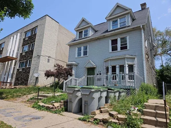 608 North 30th STREET, Milwaukee, WI 53208