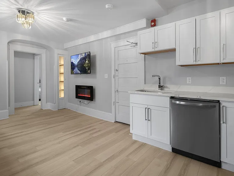 104 Harvard Pl — Photo 158