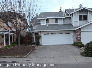 822 Hudis St, Rohnert Park, CA 94928