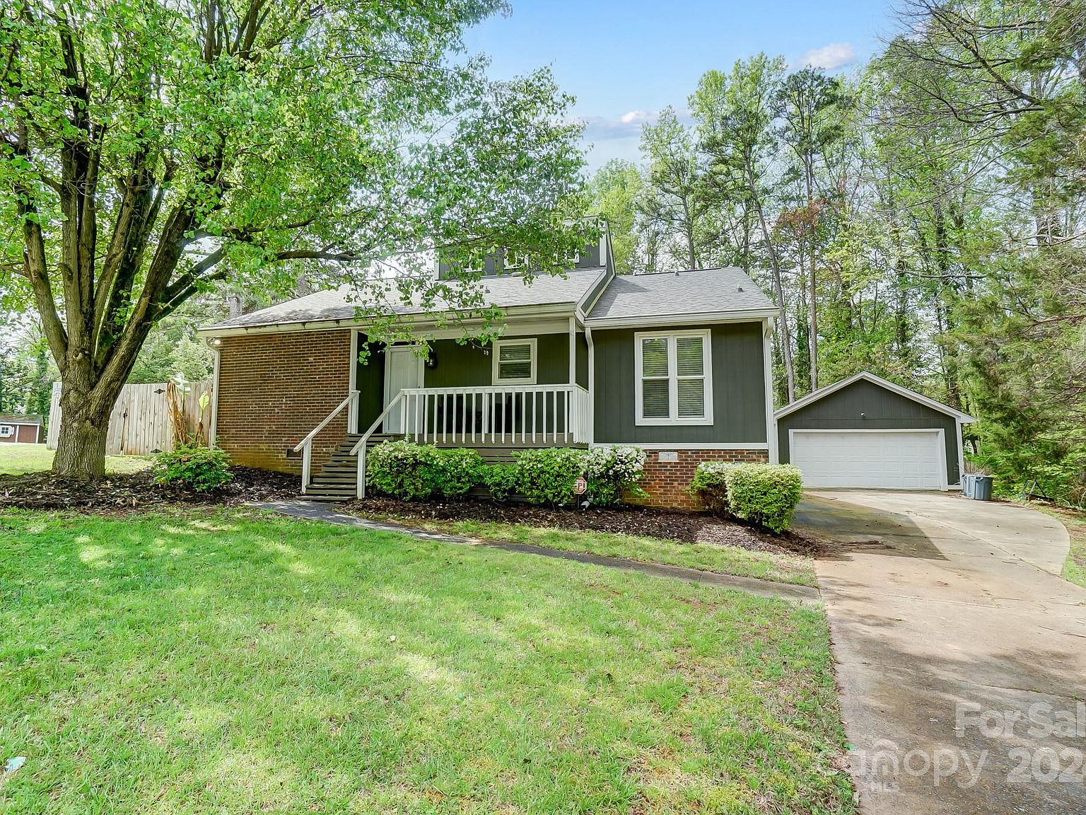 ロビーページ 826 Brookline Blvd, Pittsburgh, PA 15226 | Crexi.com