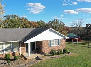 3818 High Point Rd, Centertown, MO 65023