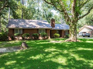 907 Parrish Ln, Albany, GA 31705