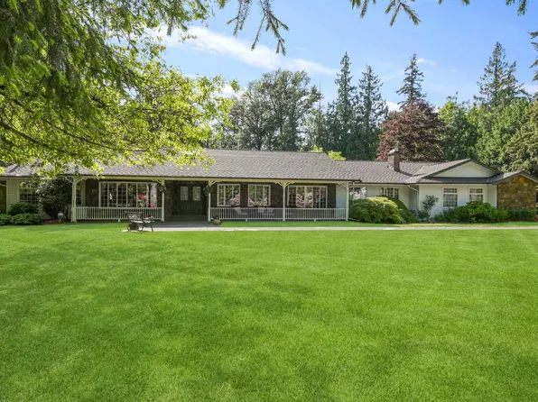 433 202nd St, Langley, BC V2Z 1V7