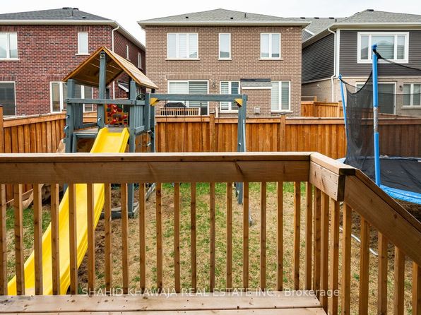 1407 Buckthorn Gdns, Milton, ON L9E 1P9