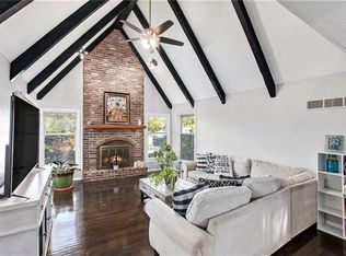 8108 Parkhill St, Lenexa, KS 66215