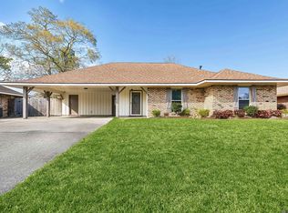 11025 Cedar Bend Ave, Baton Rouge, LA 70814