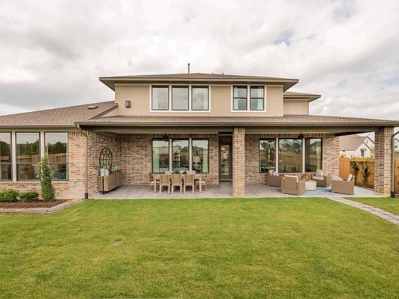 Representative Only Snyder Model Plan Covered Patio