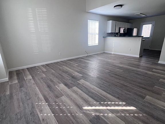2nd image of 1717-1719 Hanover Blvd #1717