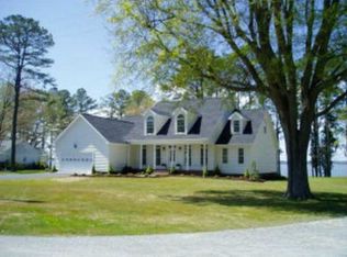 4040 Rosewell Plantation Rd, Gloucester, VA 23061