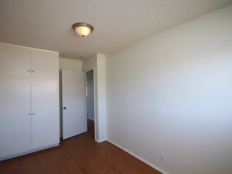 1005 S Marguerita Ave #E — Photo 13
