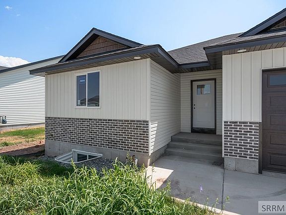 2nd image of 3684 E Felix Way