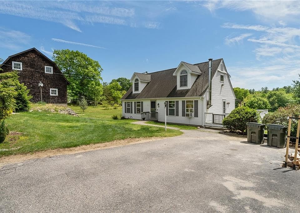 1st image of 25 Cherry Ln