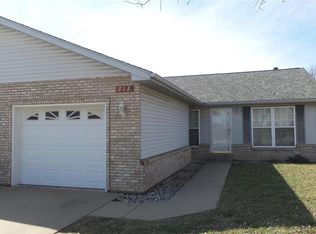 712 Carol Ann Dr, O Fallon, IL 62269