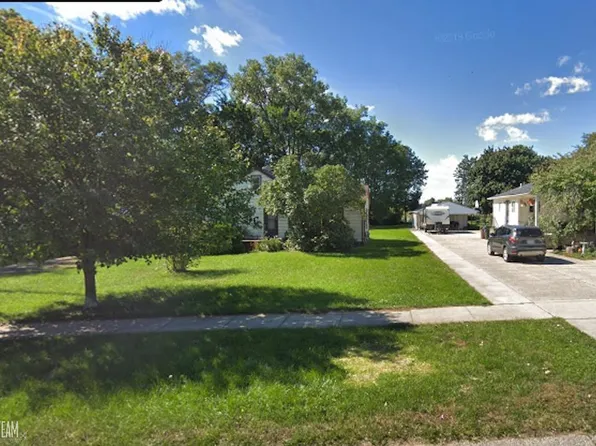 46653 Vineyard Ave, Shelby Township, MI 48317