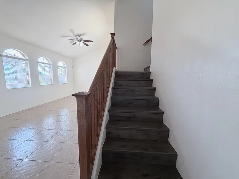 7164 S 48th Gln — Photo 17