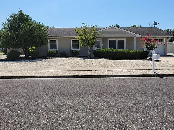 1 Pomona Dr, Barnegat, NJ 08005
